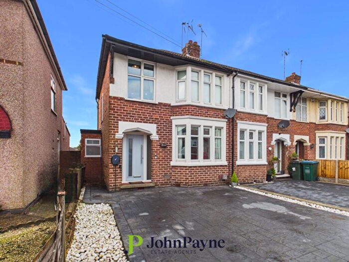 3 Bedroom End Of Terrace House For Sale In Hockett Street, Cheylesmore, Coventry, CV3