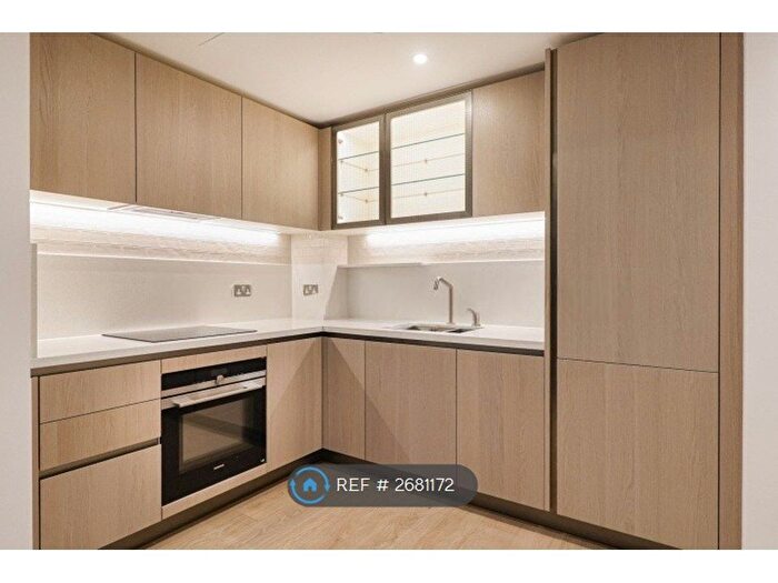 1 Bedroom Flat To Rent In Salisbury House, London, SW11