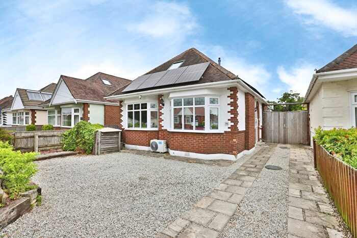 4 Bedroom Bungalow For Sale In Western Avenue, Redhill, Bournemouth, Dorset, BH10