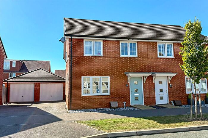 3 Bedroom Semi-Detached House For Sale In Ernest Fitches Way, Littlehampton, West Sussex, BN17