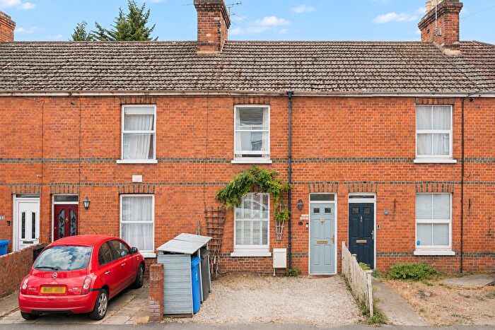 2 Bedroom Property For Sale In Cordwallis Road, Maidenhead, SL6