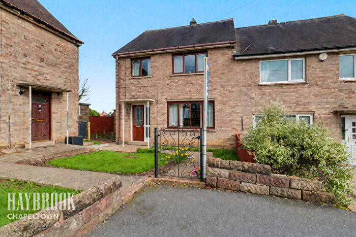 3 Bedroom Semi-Detached House For Sale In Angram Road, Sheffield, S35