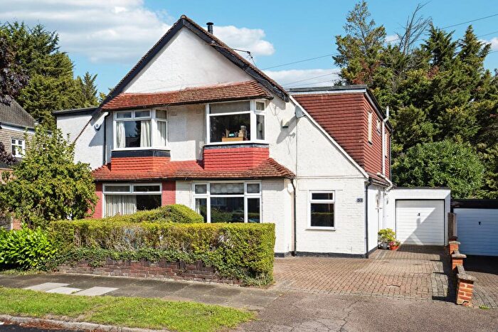 4 Bedroom Semi-Detached House For Sale In Sylvia Avenue, Hatch End, Pinner, HA5