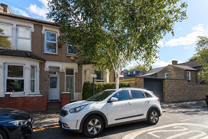 3 Bedroom Semi Detached House For Sale In Stanmore Road, Leytonstone, London, E11