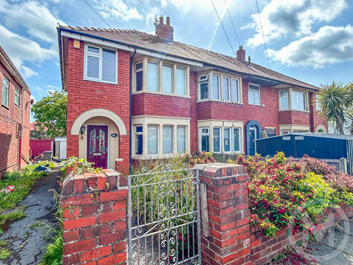 3 Bedroom End Of Terrace House For Sale In Bangor Avenue, Bispham, -Hy, FY2