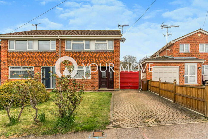 3 Bedroom Semi-Detached House To Rent In Hazlemere Drive, Gillingham, Kent, ME7