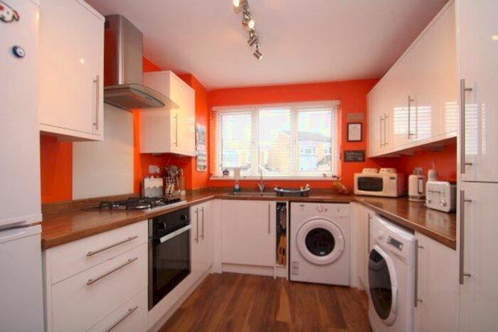 3 Bedroom Property To Rent In Lullarook Close, Westerham, TN16