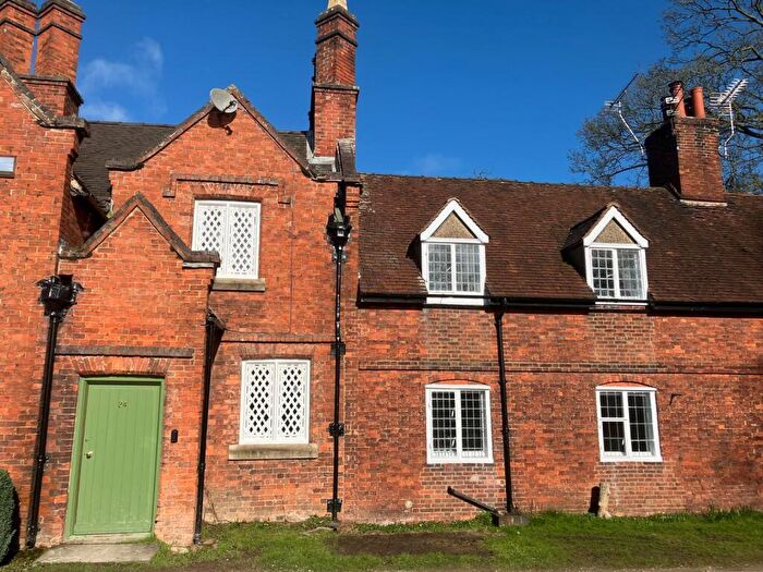 2 Bedroom Terraced House To Rent In Ashbourne, Derbyshire, DE6