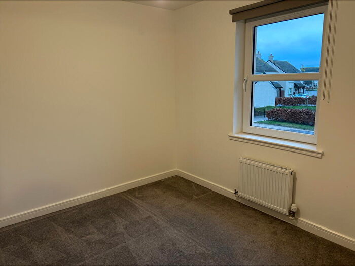 2 Bedroom Apartment To Rent In D Cocklerow Grove, Dalkeith, EH22