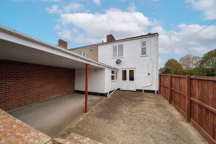 2 Bedroom Flat For Sale In High Street South, Langley Moor, Durham, DH7