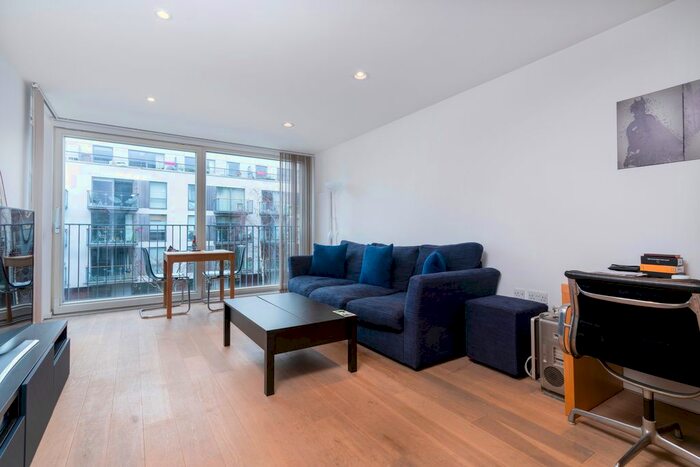 1 Bedroom Flat To Rent In Hertford Road, London, N1