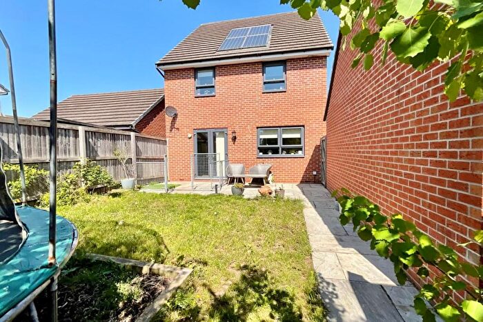 4 Bedroom Detached House For Sale In Ryburn Road, Waverley, Rotherham, S60