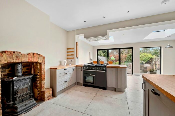 4 Bedroom Property To Rent In Keswick Avenue, London, SW19