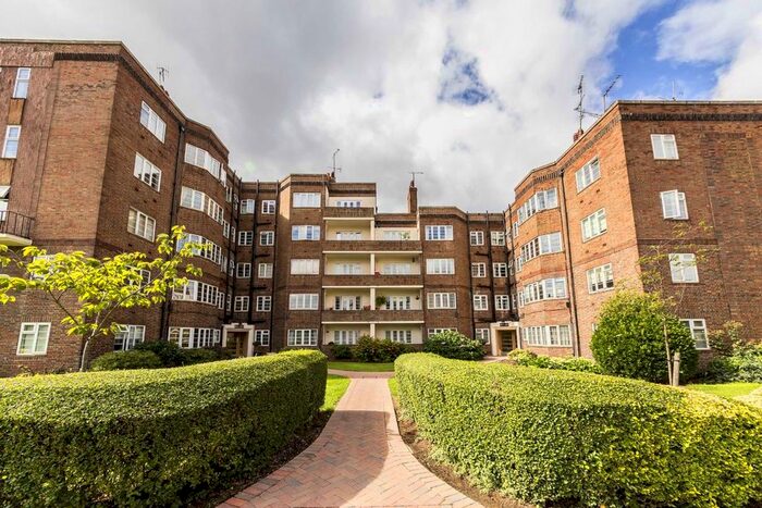 2 Bedroom Flat To Rent In Chiswick Village, London, W4