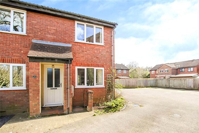 2 Bedroom End Of Terrace House For Sale In Radnor Road, Martins Heron, Bracknell, Berkshire, RG12