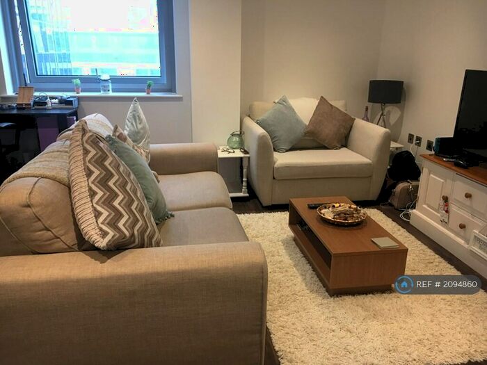 1 Bedroom Flat To Rent In Churchill Way, Basingstoke, RG21