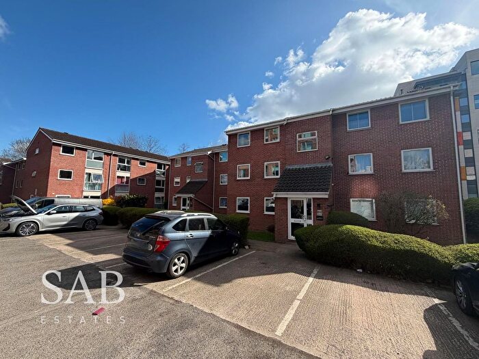 1 Bedroom Flat To Rent In Bollo Bridge Road, London, W3