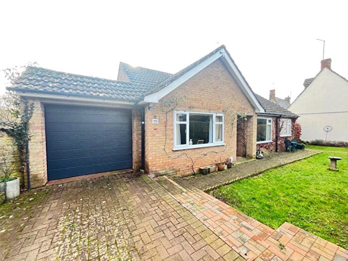 2 Bedroom Bungalow For Sale In Alde Nene, The Green, Newnham, Northamptonshire, NN11