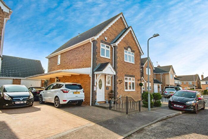 4 Bedroom Detached House For Sale In Rowan Grove, Aveley, South Ockendon, RM15