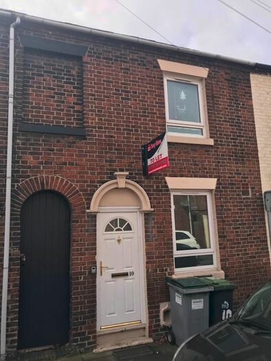 2 Bedroom Terraced House To Rent In Queen Ann Street, Stoke-On-Trent ST4