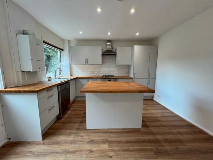 4 Bedroom Town House To Rent In Westgate Road, Beckenham, London, BR3