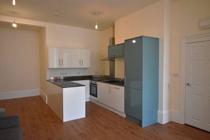 1 Bedroom Flat To Rent In - Pearson Park, Hull, HU5