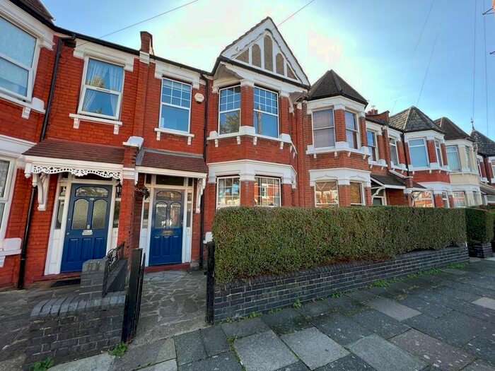 4 Bedroom Property To Rent In Northcott Avenue, London, N22