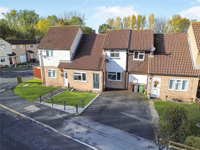 3 Bedroom Terraced House For Sale In Abberton Way, Loughborough, Leicestershire, LE11