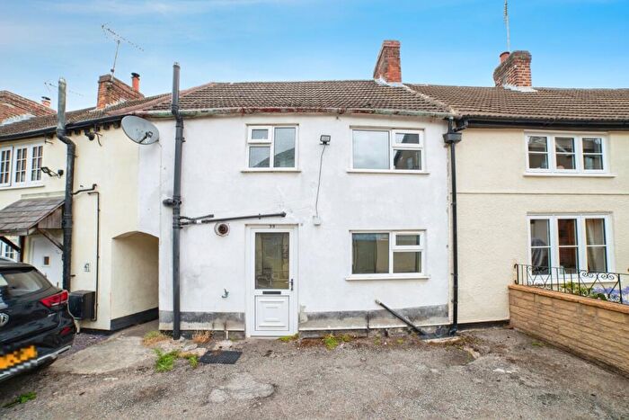2 Bedroom Cottage For Sale In Main Street, Blidworth, Mansfield, Nottinghamshire, NG21