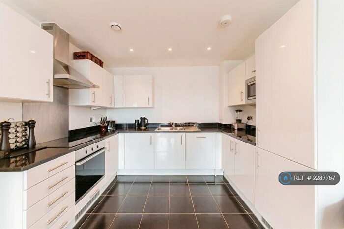 1 Bedroom Flat To Rent In Trident Point, Harrow, HA1