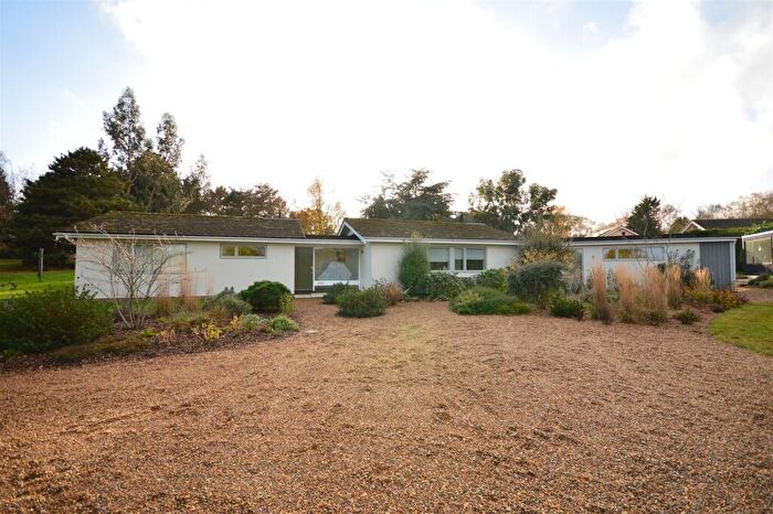 4 Bedroom Detached Bungalow To Rent In Aldeburgh, IP15