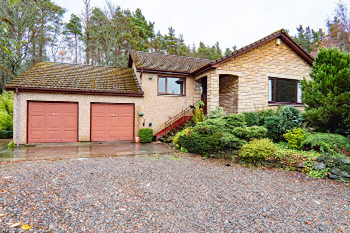 4 Bedroom Detached House For Sale In Daviot, Inverness, IV2