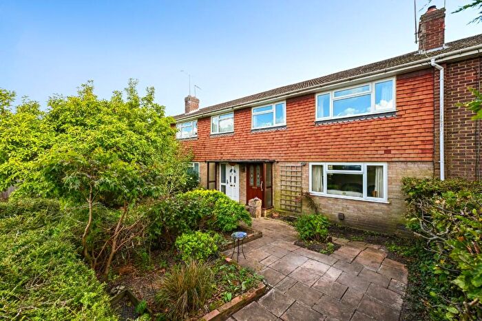 3 Bedroom Terraced House For Sale In Beaulieu Gardens, GU17