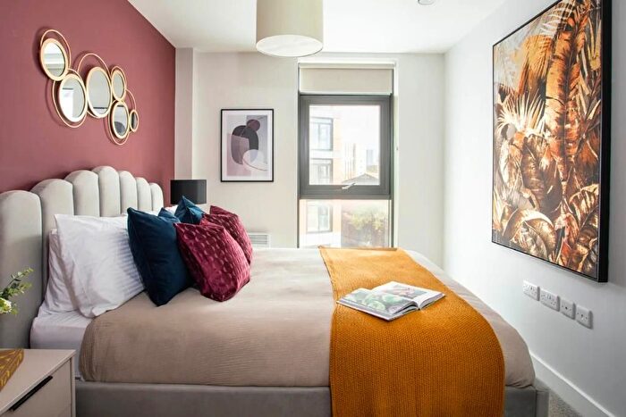 1 Bedroom Flat For Sale In Salford Quay, Salford, M50