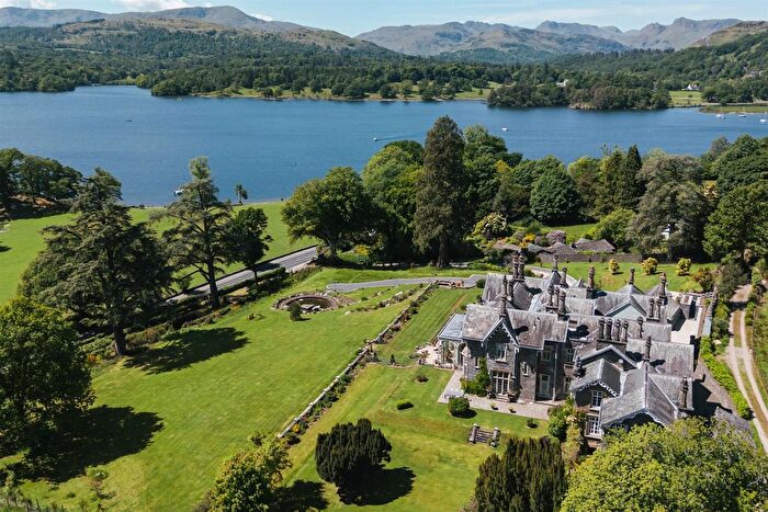 4 Bedroom Link Detached House For Sale In Wansfell Holme, Windermere, LA23
