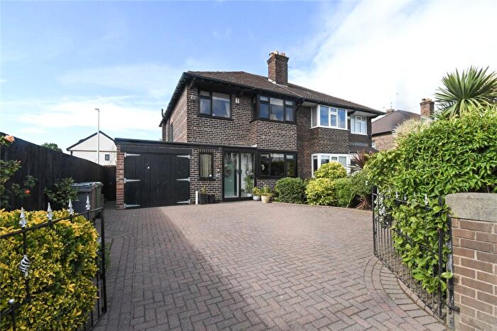 3 Bedroom Semi-Detached House For Sale In Leasowe Road, Wallasey, Wirral, CH45