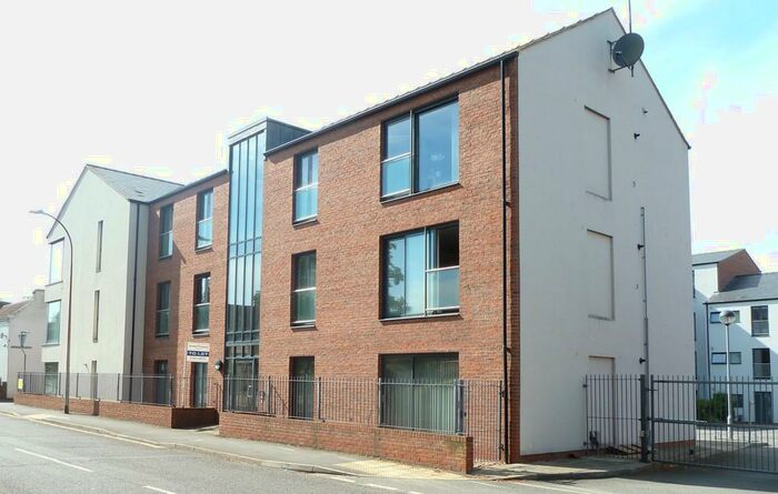 2 Bedroom Flat To Rent In Old School Court, Eastfield Road, Louth, LN11