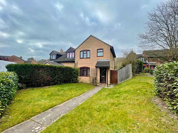 3 Bedroom Semi-Detached House To Rent In Dines Way, Hermitage, Thatcham, RG18