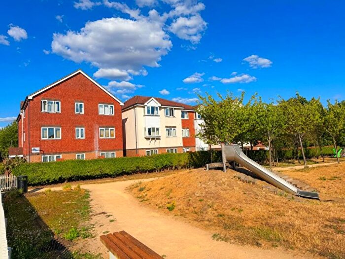 1 Bedroom Flat To Rent In Pinemartin Close, London, NW2