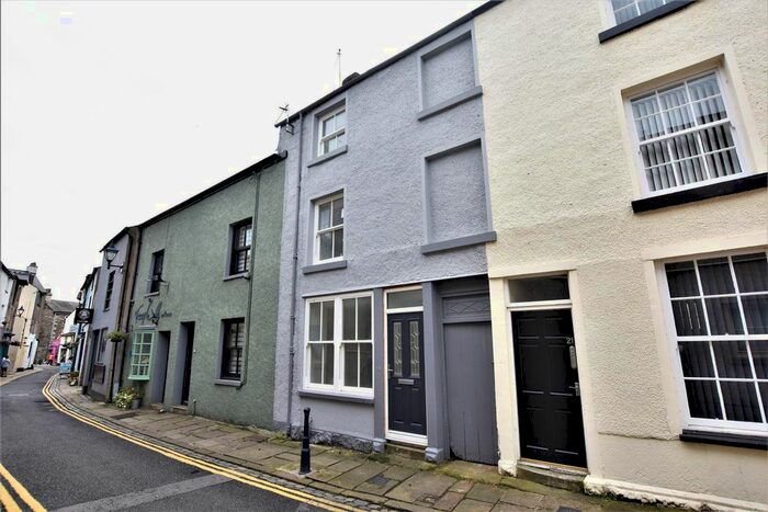 4 Bedroom Terraced House To Rent In Upper Brook Street, Ulverston, LA12