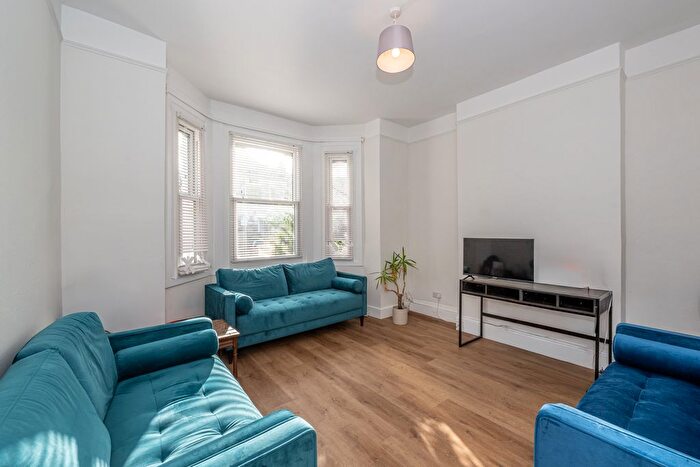 3 Bedroom Semi Detached House For Sale In Wakehurst Road, London, SW11