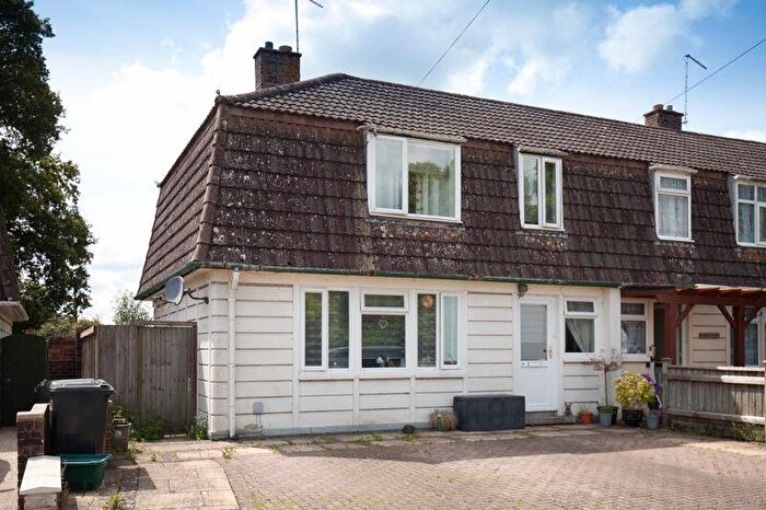 3 Bedroom End Of Terrace House For Sale In Denham Drive, Shaftesbury, SP7