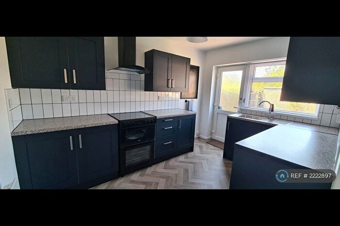 2 Bedroom Flat To Rent In Sparhawk Avenue, Norwich, NR7