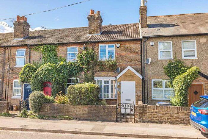 2 Bedroom End Of Terrace House For Sale In Mansion Lane, Iver, SL0