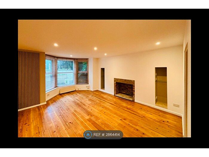 1 Bedroom Flat To Rent In York Place, Harrogate, HG1