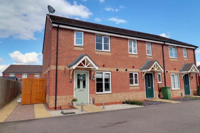 3 Bedroom End Of Terrace House To Rent In Jefferson Walk, Marston Grange, Stafford, ST16