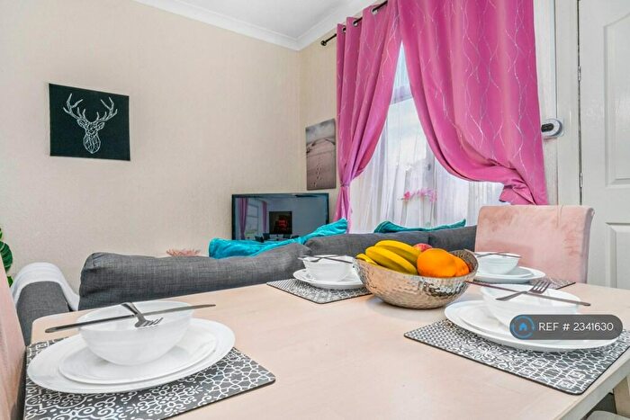 1 Bedroom Flat To Rent In Elmbank Street, Bellshill, ML4