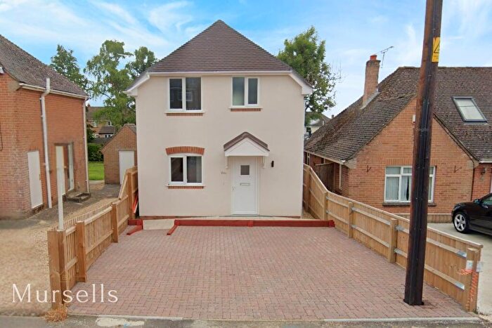 3 Bedroom Detached House For Sale In Wareham Road, Lytchett Matravers, Poole, BH16