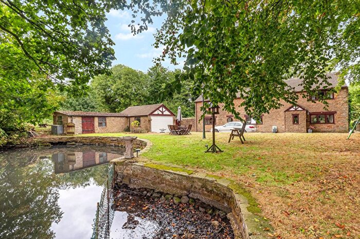 4 Bedroom Cottage For Sale In Carr Mill Road, Billinge, WN5