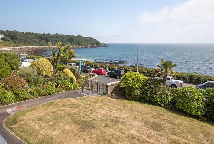 1 Bedroom Flat For Sale In Emslie Road, Falmouth, TR11